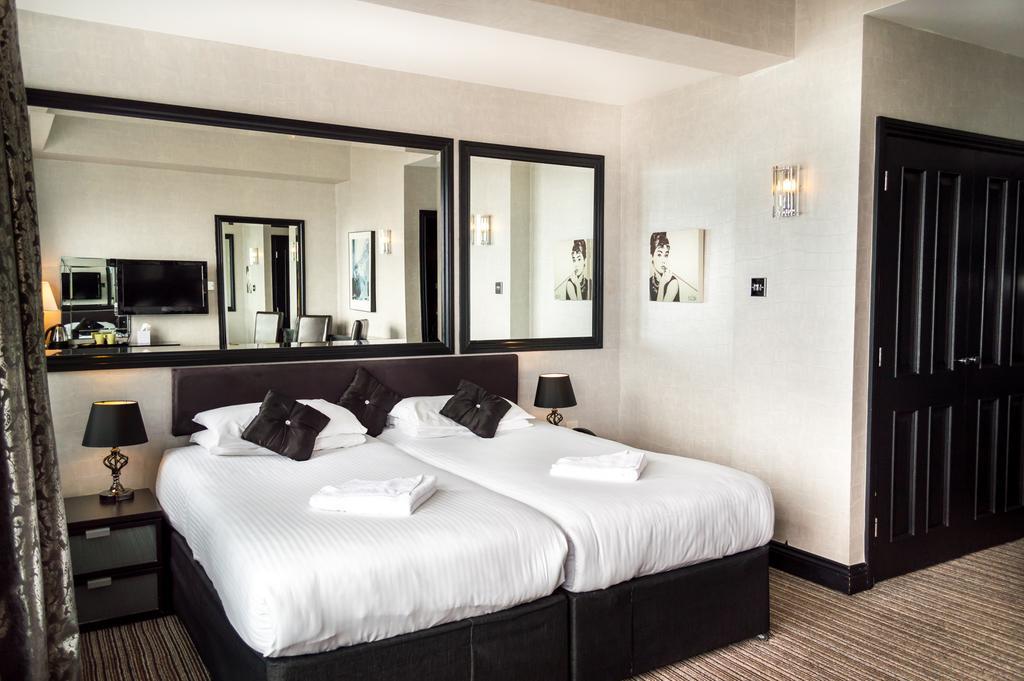 Suncliff Hotel - OCEANA COLLECTION Bournemouth Esterno foto